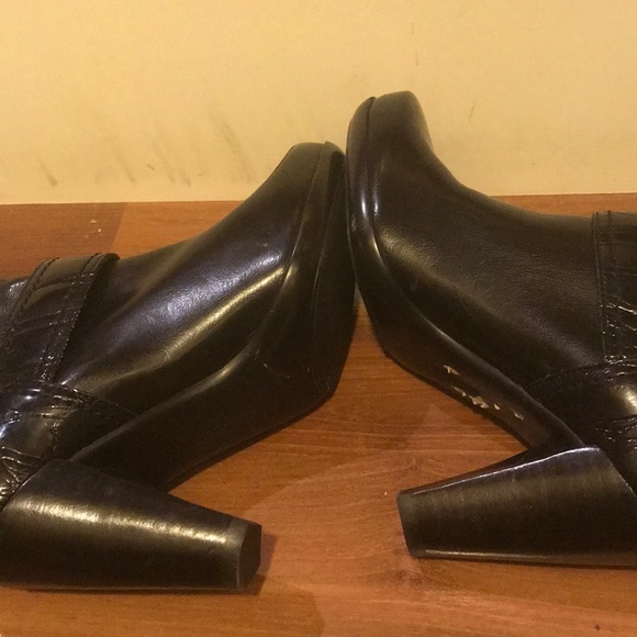 Franco Sarto breathable stretch boots - Picture 6 of 7